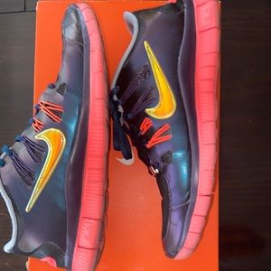 Nike 5.0 FreeRun Doernbecher size 9.5. DB